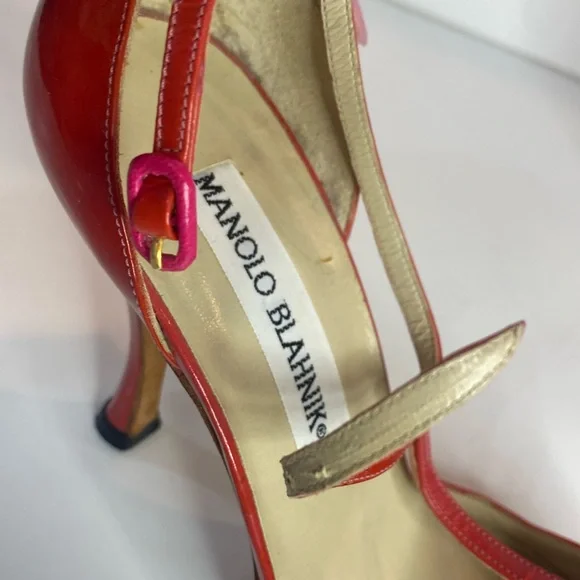 Manolo Blahnik Sexy Red Patent Leather T-Strap Heels to Dance all nite! VGUC 36 - Picture 2 of 15